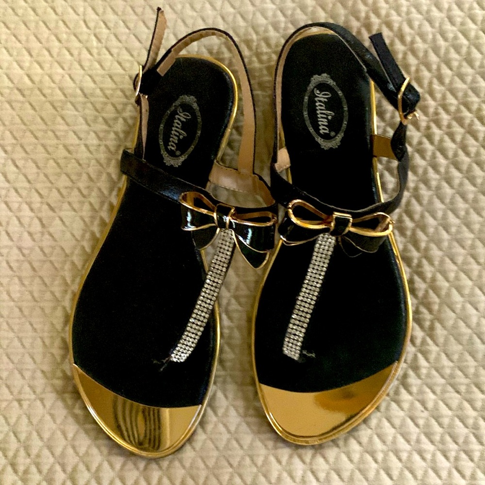 Italini Sandals sz 7 like new!